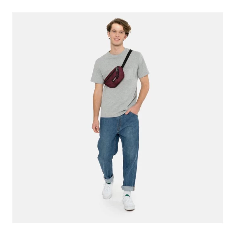 Eastpak Banane Springer 2 Litres Tonal Camo Red 6 Eastpak Banane Springer 2 Litres Tonal Camo Red – Image 6