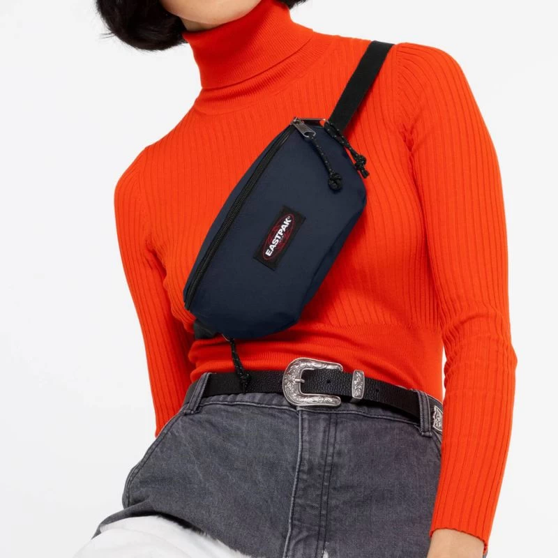 Eastpak Banane Springer 2 Litres Ultra Marine 5 Eastpak Banane Springer 2 Litres Ultra Marine – Image 5