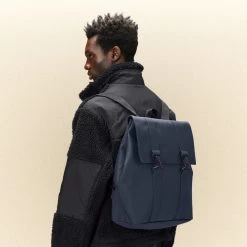 Rains Sac à Dos MSN Bag 40 Cm Navy -Bagages Et Sacs sac a dos msn bag 40 cm navy 3