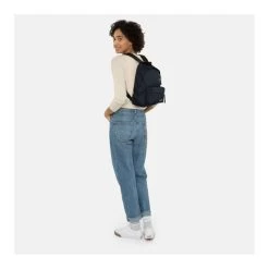 Eastpak Sac à Dos Orbit 10 Litres Cloud Navy 9 Eastpak Sac à Dos Orbit 10 Litres Cloud Navy -Bagages Et Sacs sac a dos orbit 10 litres cloud navy 4
